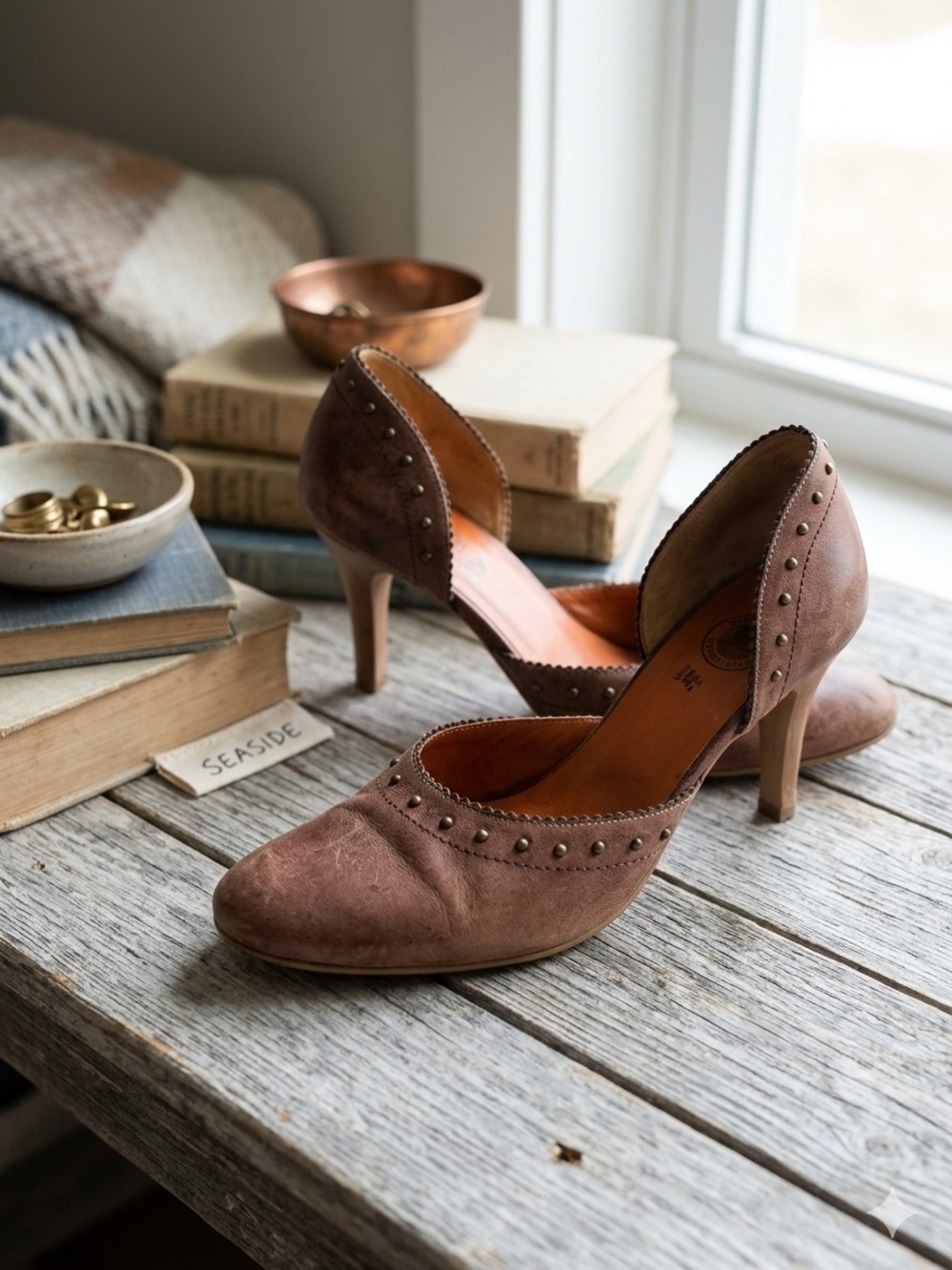Seaside Brown Leather Studded Scalloped D'Orsay Brogue Pumps Size 37 US 7